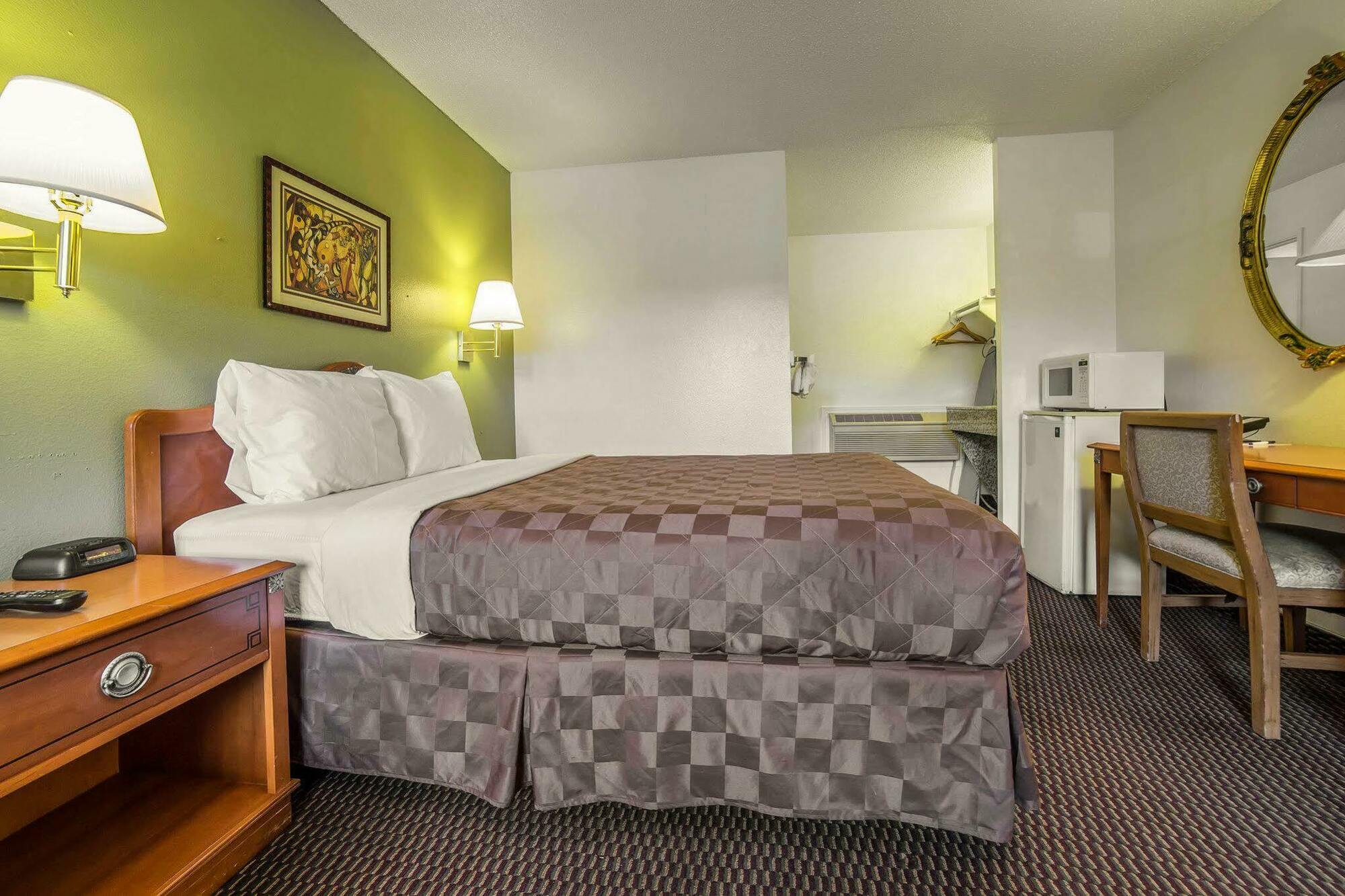 Motel 6 Hermiston Or Umatilla Exterior photo